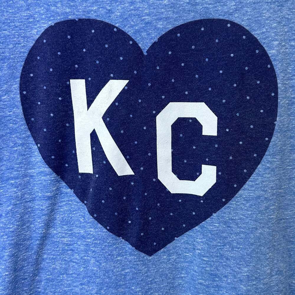 Charlie Hustle Sporting Club Collection KC Heart Graphic T-Shirt, Sz XS - Picture 2 of 6
